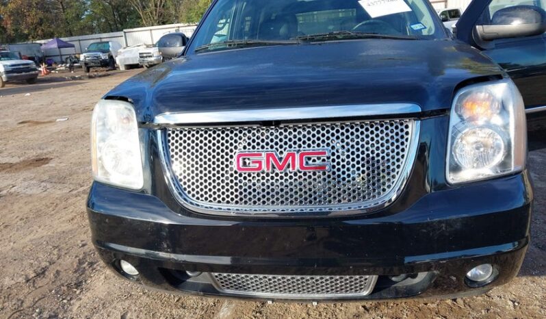 
								2013 Gmc Yukon full									