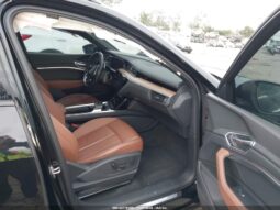 
										2024 Audi Q8 full									