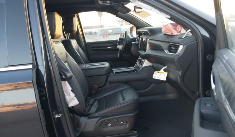 
								2023 Gmc Yukon full									