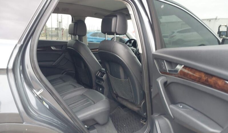
								2018 Audi Q5 full									