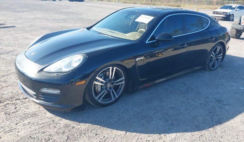 
								2012 Porsche Panamera full									