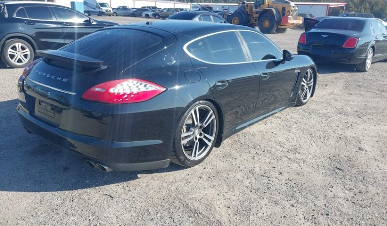 
								2012 Porsche Panamera full									