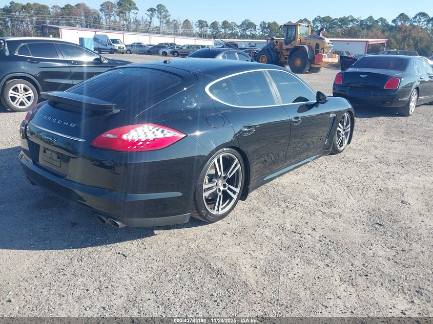 2012 Porsche Panamera