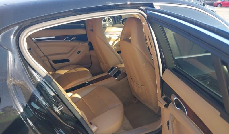 
								2012 Porsche Panamera full									