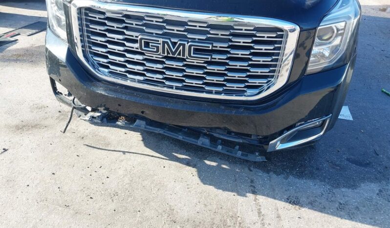 
								2020 Gmc Yukon full									