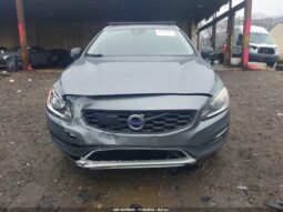 
										2017 Volvo V60 cross country full									
