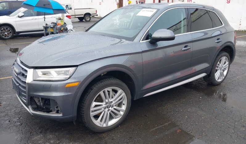 
								2018 Audi Q5 full									