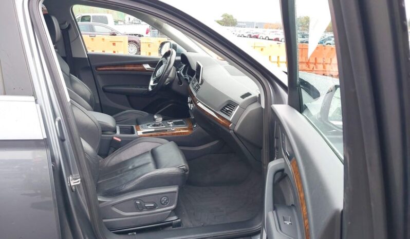 
								2018 Audi Q5 full									