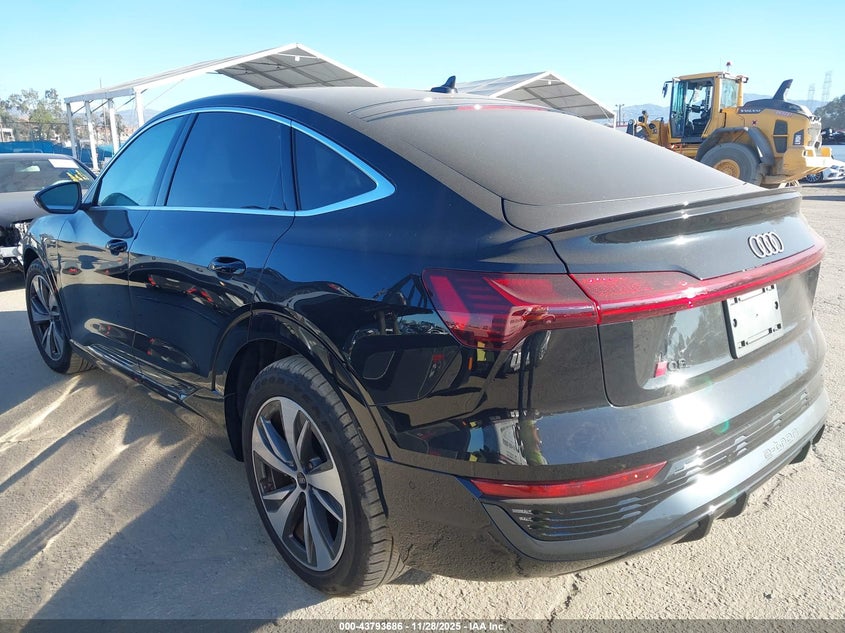 2024 Audi Q8