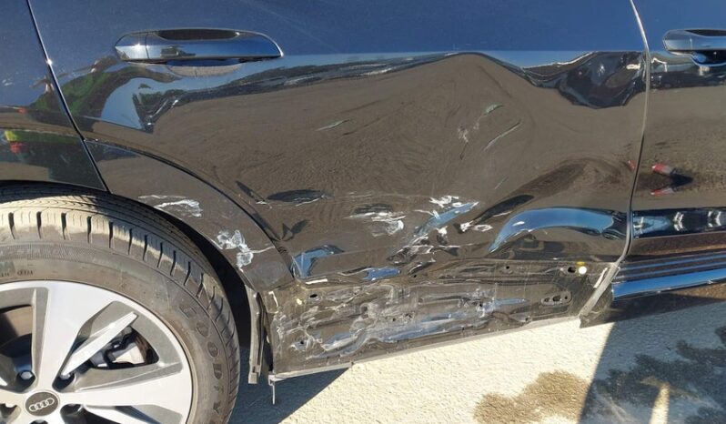 
								2024 Audi Q8 full									