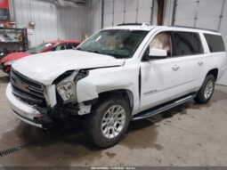
										2019 Gmc Yukon full									