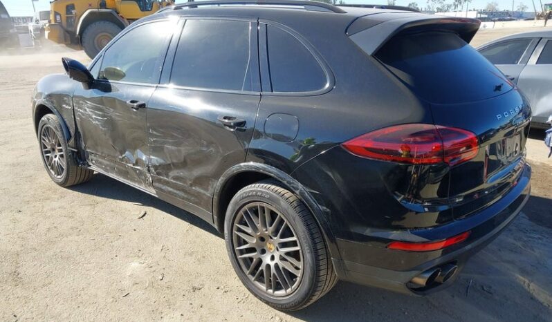 
								2017 Porsche Cayenne full									