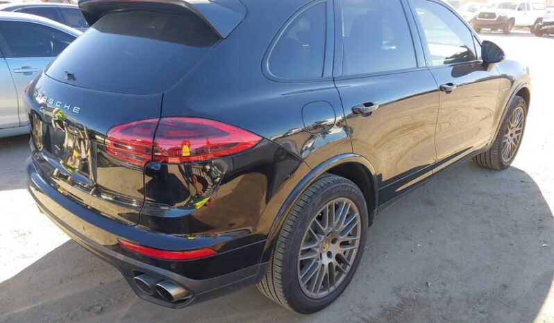 
								2017 Porsche Cayenne full									