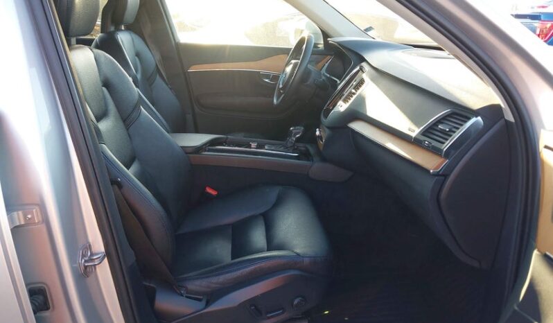 
								2022 Volvo Xc90 full									