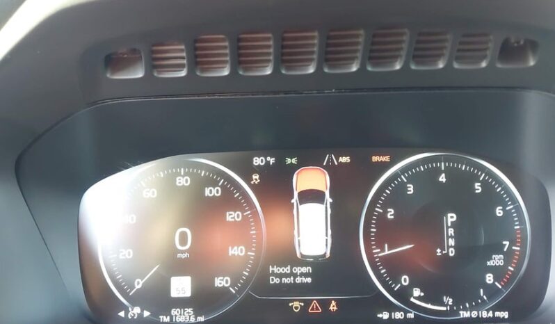 
								2022 Volvo Xc90 full									