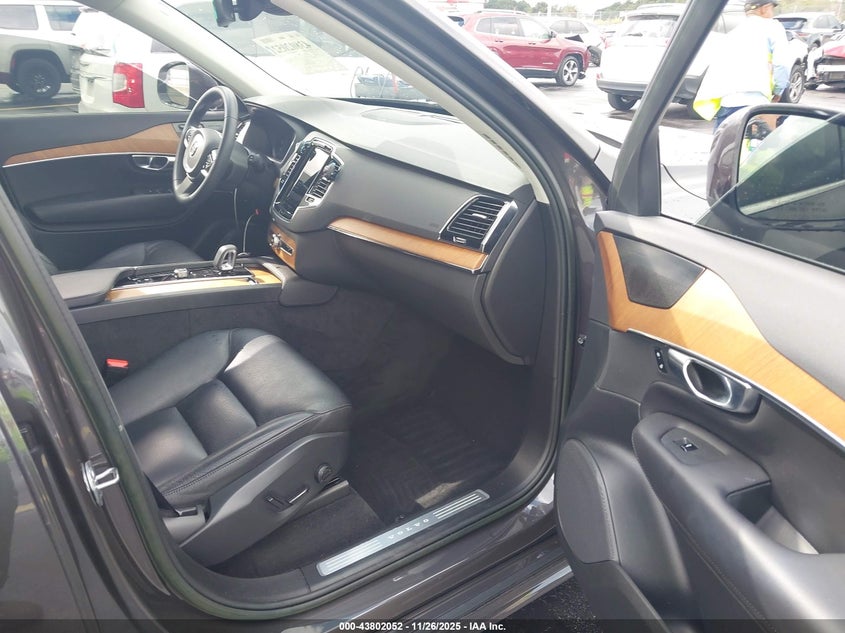 2023 Volvo Xc90