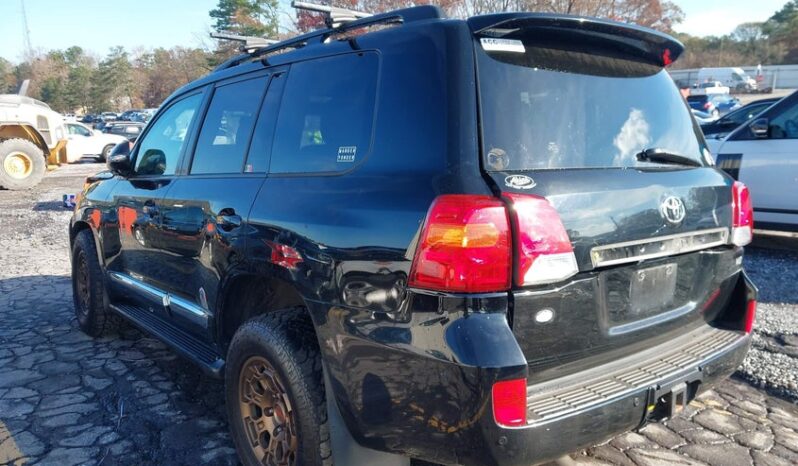 
								2013 Toyota Land cruiser full									