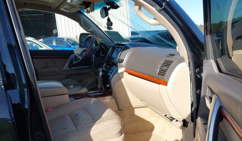 
								2013 Toyota Land cruiser full									