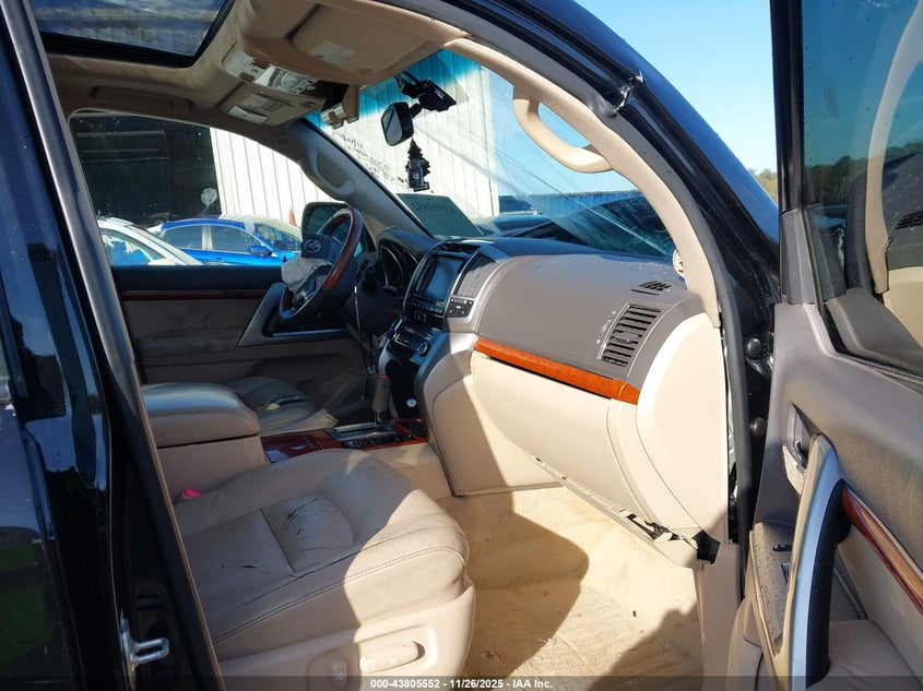 2013 Toyota Land cruiser