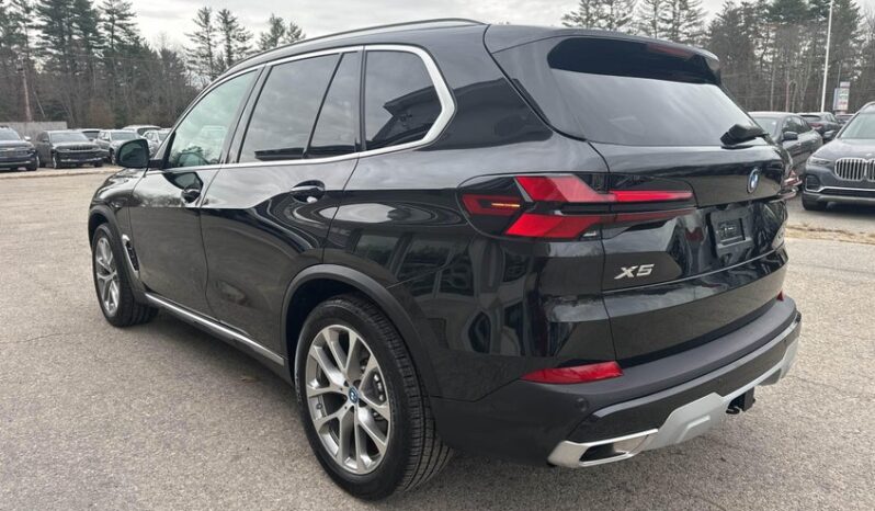 
								2025 BMW X5 full									