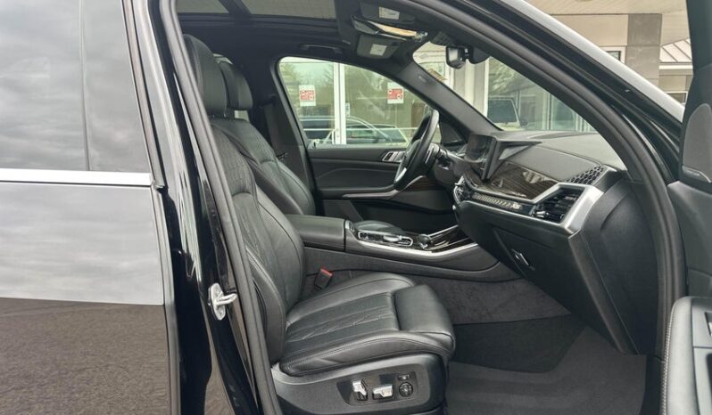 
								2025 BMW X5 full									
