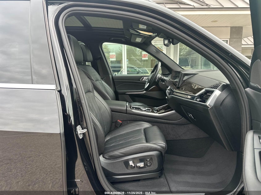 2025 BMW X5