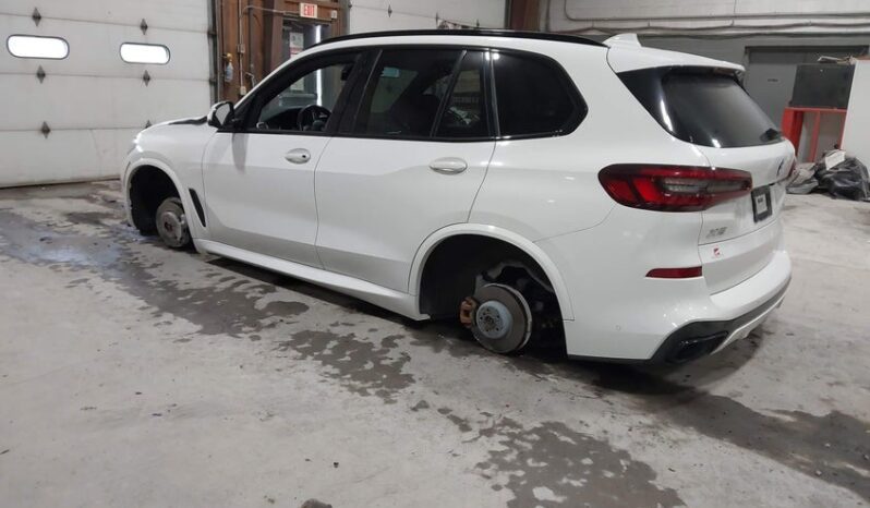 
								2020 BMW X5 full									