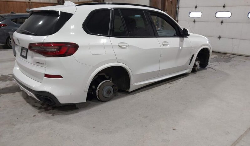 
								2020 BMW X5 full									