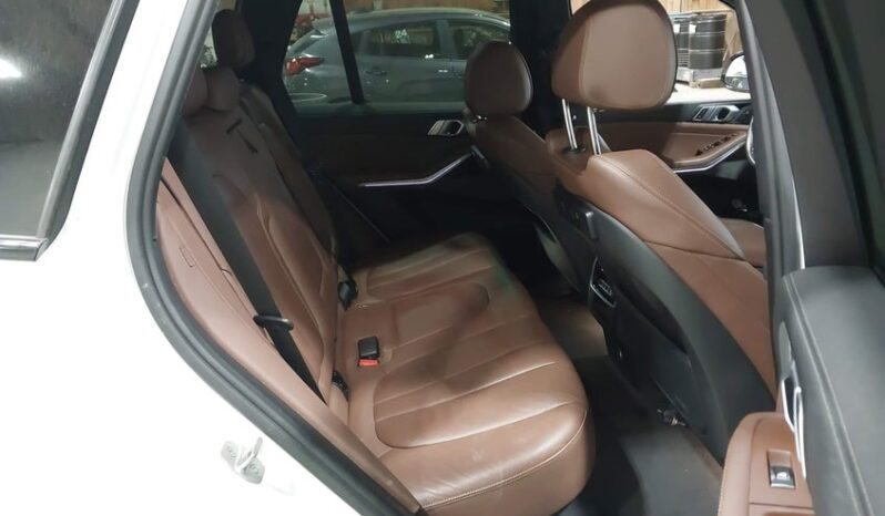 
								2020 BMW X5 full									