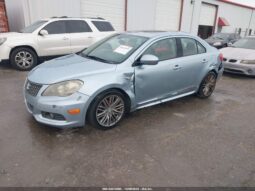 
										2012 Suzuki Kizashi full									