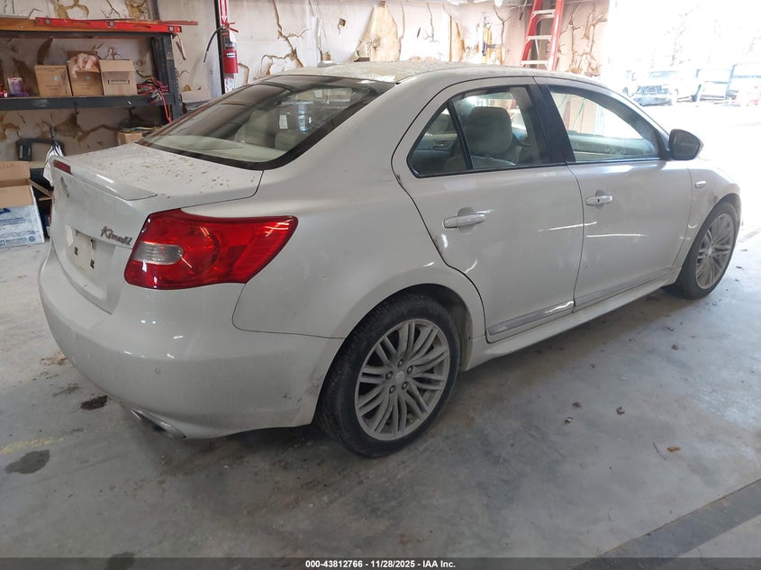 2011 Suzuki Kizashi