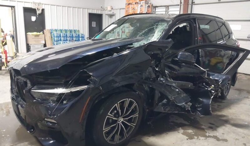
								2021 BMW X5 full									