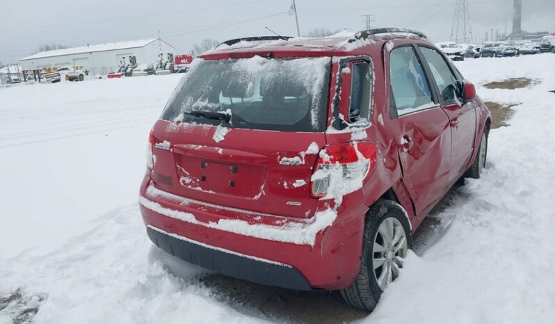 
								2013 Suzuki Sx4 full									