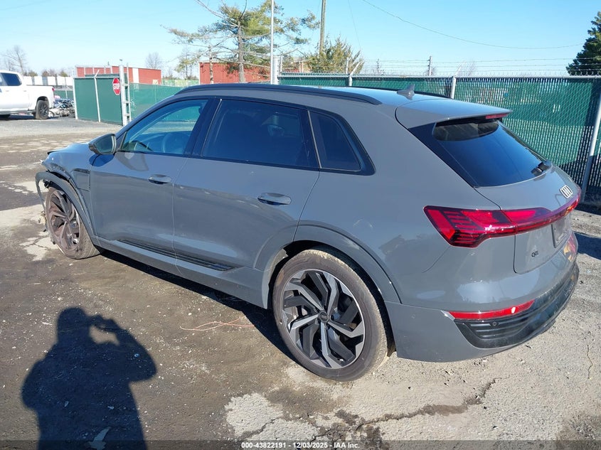 2024 Audi Q8