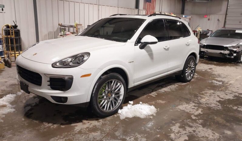 
								2017 Porsche Cayenne full									