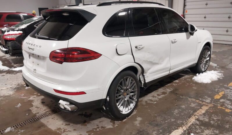 
								2017 Porsche Cayenne full									