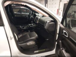
										2017 Porsche Cayenne full									