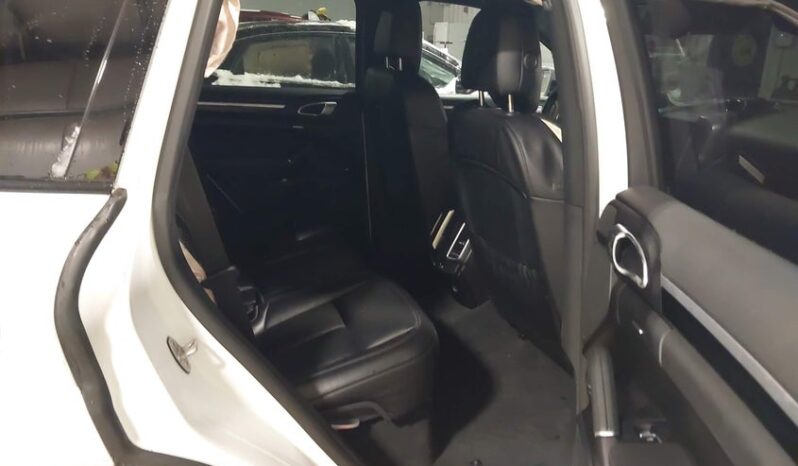 
								2017 Porsche Cayenne full									