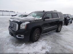 
										2016 Gmc Yukon full									
