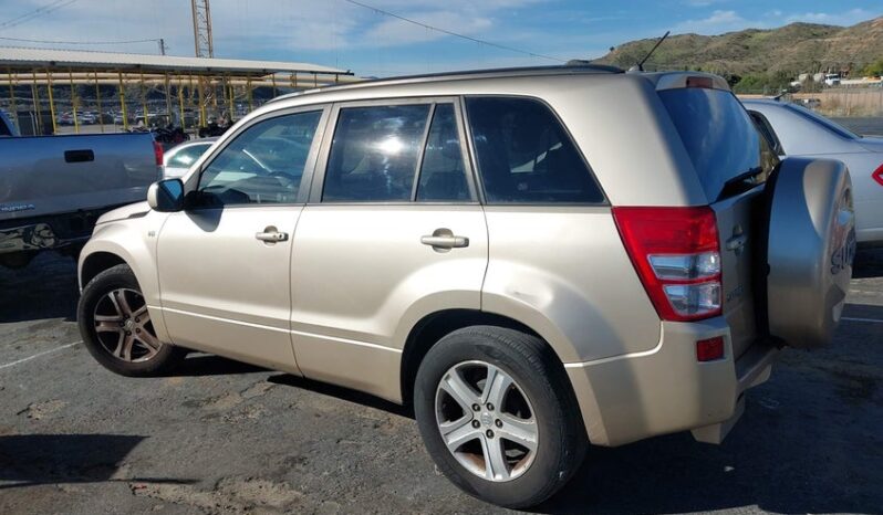 
								2008 Suzuki Grand vitara full									