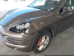 
										2014 Porsche Cayenne full									