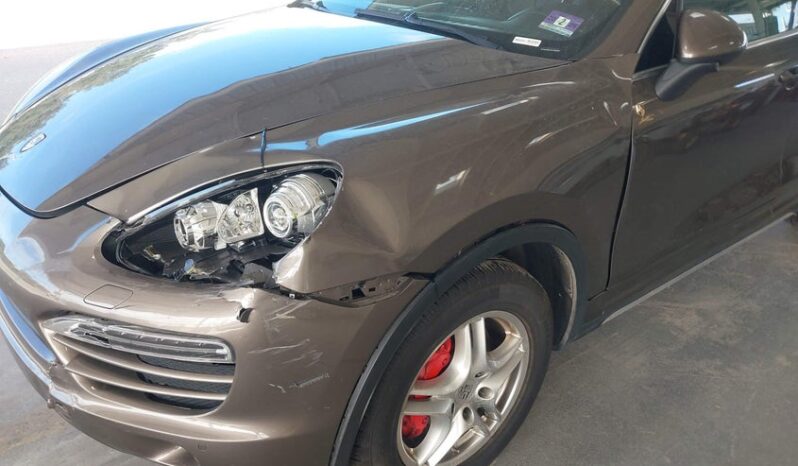 
								2014 Porsche Cayenne full									