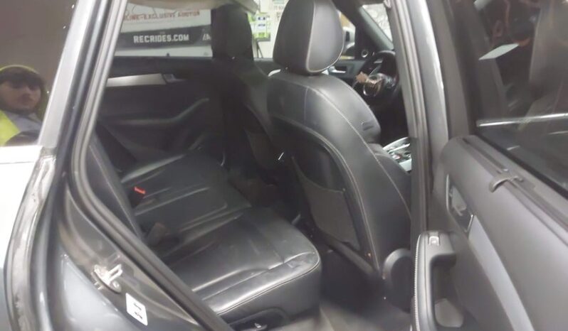 
								2015 Audi Sq5 full									