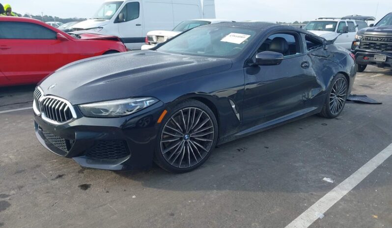 
								2020 BMW 8 series full									
