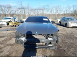 
										2021 BMW M8 full									