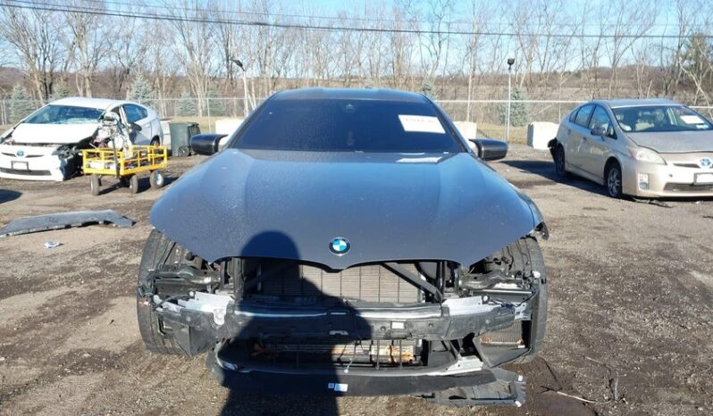 
								2021 BMW M8 full									