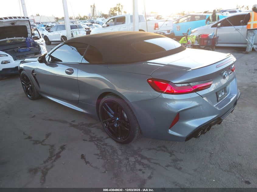 2025 BMW M8