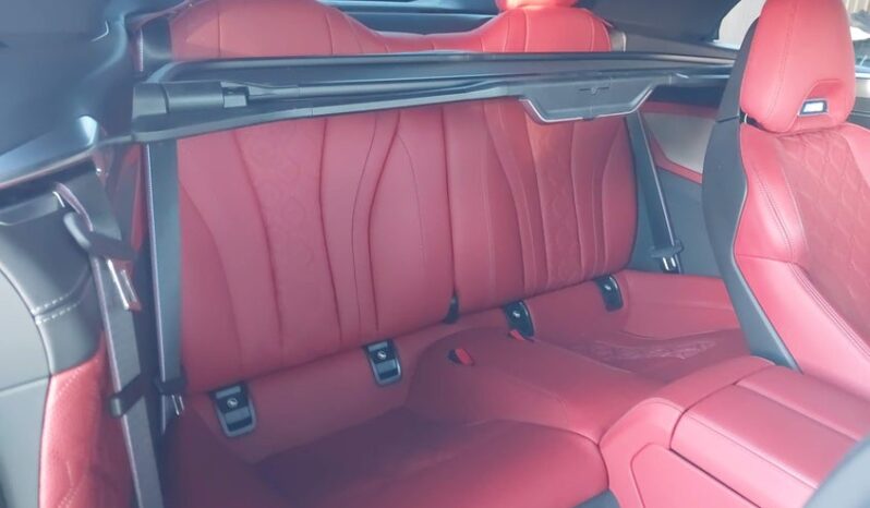 
								2025 BMW M8 full									