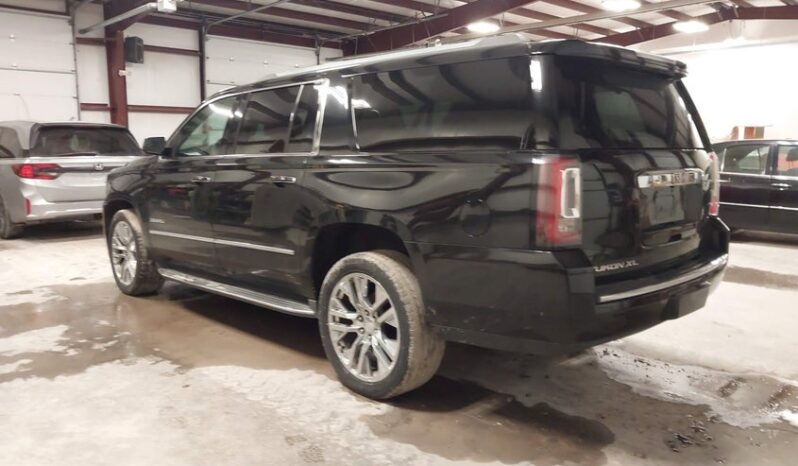
								2020 Gmc Yukon full									