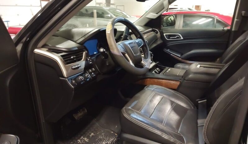 
								2020 Gmc Yukon full									